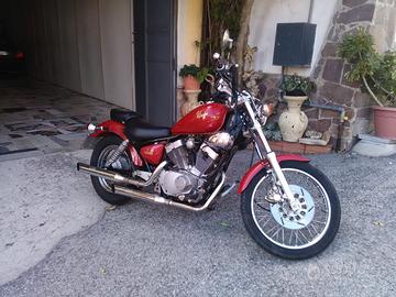 Yamaha Virago 250 rossobue d'epoca