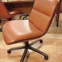 Sedie girevoli in vera pelle