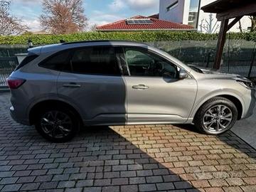 Ford Kuga ST-Line 2.5 Benzina Plug-In Hybrid 2WD