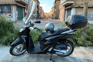 Honda Sh 150 nero completo