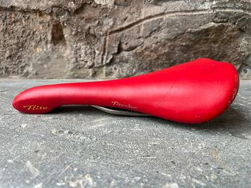 Sella Selle Italia Flite Titanium rossa