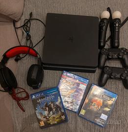 PS4 Slim + 2 Controller + Playstationmove + cuffie