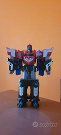 Transformers Robot Optimus