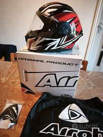 Guanti Alpinestars Casco Airoh e saponette