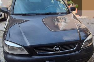 Auto Opel Astra