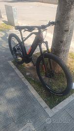 bici legnano  a pedalata assistita come nuova 