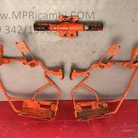 SUPPORTI PEDANE POLARIS PREDATOR 500 2003 2004 QUA