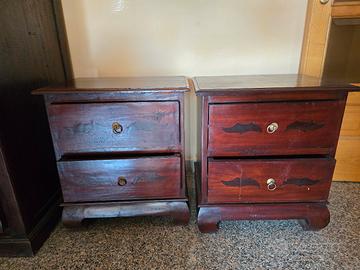 Num 2 Comodini in legno