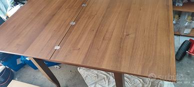 tavolo in legno 