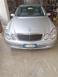mercedes 220 classe E avantgard.