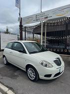 Lancia Ypsilon 1.2 69 CV Platinum