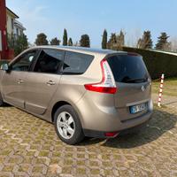 Renault scenic 7 posti