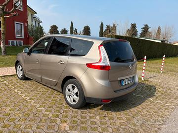 Renault scenic 7 posti