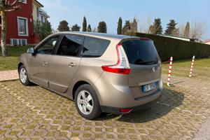 Renault scenic 7 posti