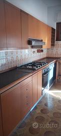 CUCINA con elettrodomestici