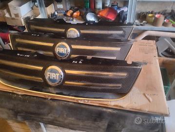 Mascherina griglia anteriore multipla 2 serie