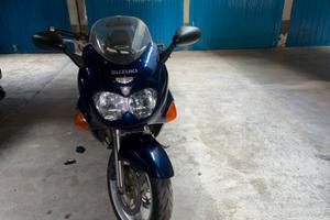 Suzuki GSX750