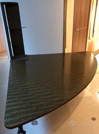 Prototipo tavolo triangolare design