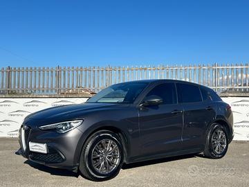 Alfa Romeo Stelvio 2.2 Turbodiesel 160 CV AT8 RWD 