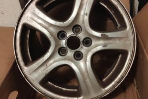 cerchi in lega 16"   5x100