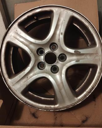cerchi in lega 16"   5x100