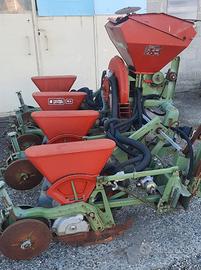 Seminatrice per mais