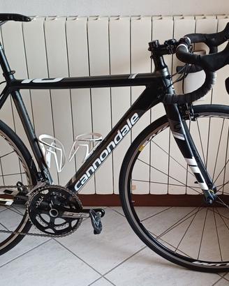 bicicletta Cannondale CAD 10