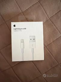 Cavo lightning apple