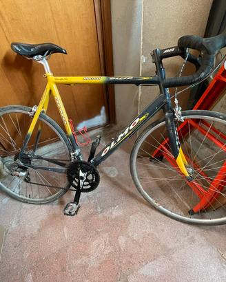 Bicicletta da corsa Olmo