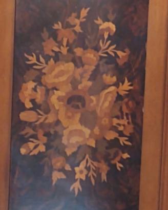 Cristalliera  noce con tavolo   e sedie