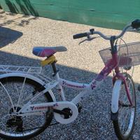 Bicicletta per bambina
