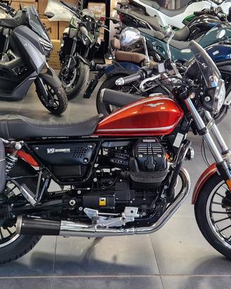 Moto Guzzi V9 Roamer