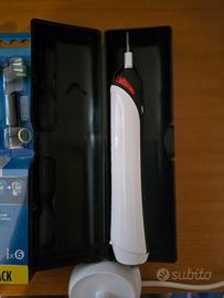 spazzolino oral B con sensore di pressione 
