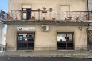 APPARTAMENTI, prezzo trattabile