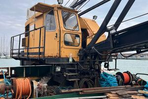 Gru Ruston Bucyrus RB30 operativa + benna e polipi