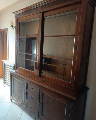 credenza con vetrina