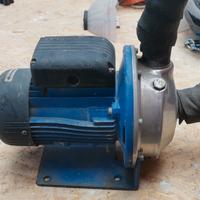 pompa trifase Lowara