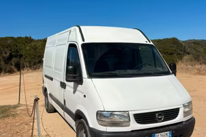 Opel movano