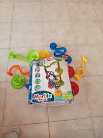 gioco circuito per biglie