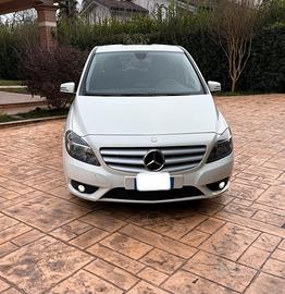 Mercedes B180 CDI Elegance-2014 KM CERTIFICATI