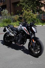 KTM Duke 790 L (2024)