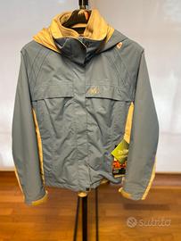 Giacca a vento azzurra e beige