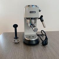 Macchina da Caffè De'Longhi Dedica EC685