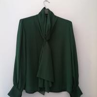 Camicia Verde con Colletto Drappeggiato