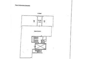 Box / Garage di 14 m² a Milano