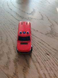 Modellino vintage Majorette Range Rover rossa

