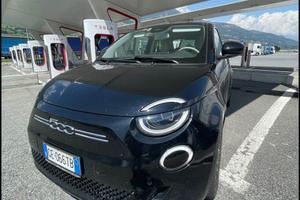 500e La Prima full elettric
