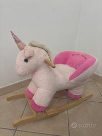 Dondolo Unicorno