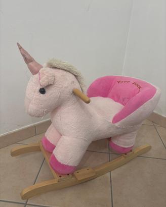 Dondolo Unicorno