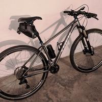 Trek Superfly 6 Taglia M Sram Rockshox 29" Shimano